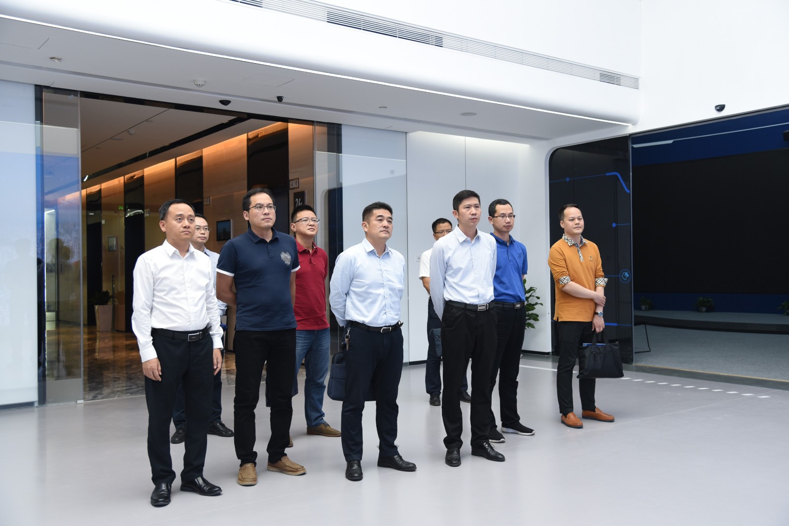 广西水利电力勘测设计研究院院长傅文华一行到访数字广西集团